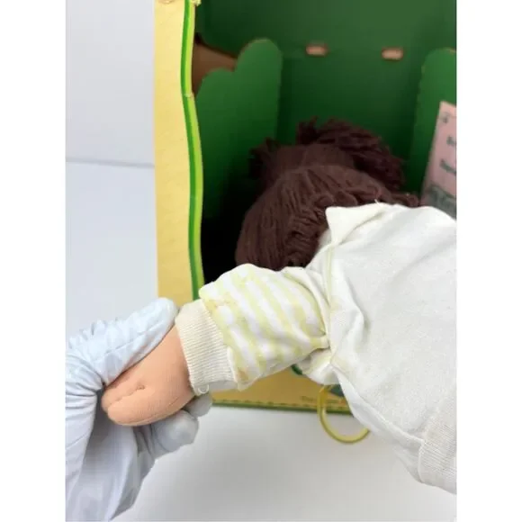 1984 Cabbage Patch Kids #3900 Girl Doll Brown Eyes Zarah Marleen w/ Box - Picture 6 of 11